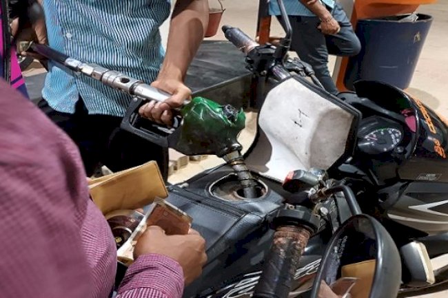 Petrol diesel price hiked today, petrol reach Rs 118. Check rates in your city