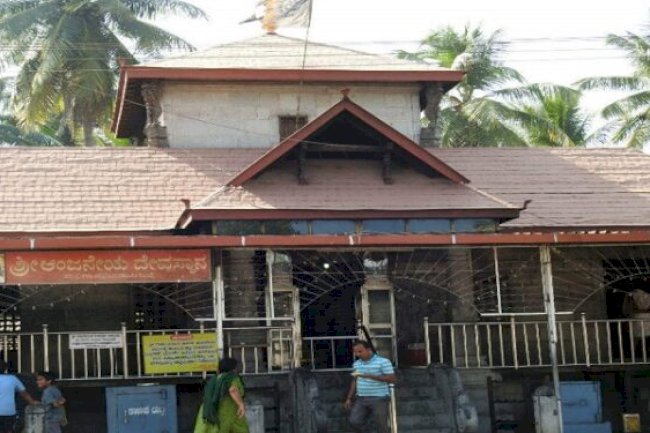 CM Bommai Big Announcement, free temples from Muzrai department in Karnataka