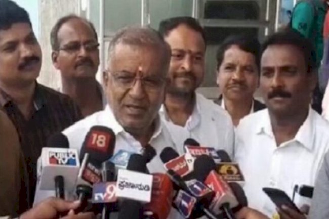 Talks Success, Karnataka JDS senior leader G.T. Devegowda joins BJP