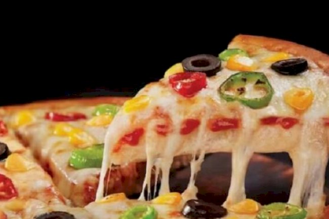 Zomato cancel pizza order: ordered to pay Rs10,000 to customer