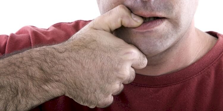 Want to stop biting your nails: Here is some important tips to break the Habit