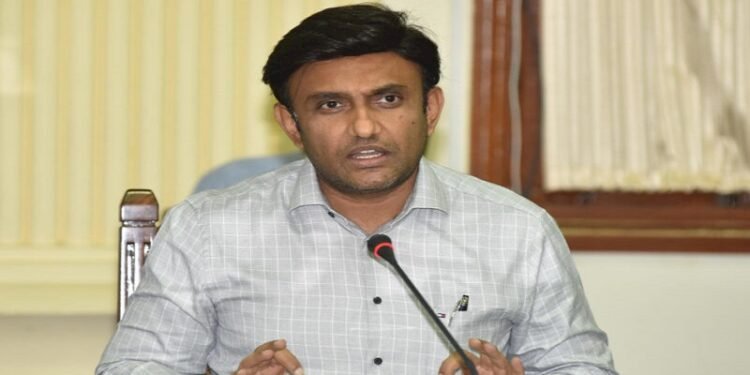 Covid 4th wave in Karnataka, what Health Minister Dr. K Sudhakar said