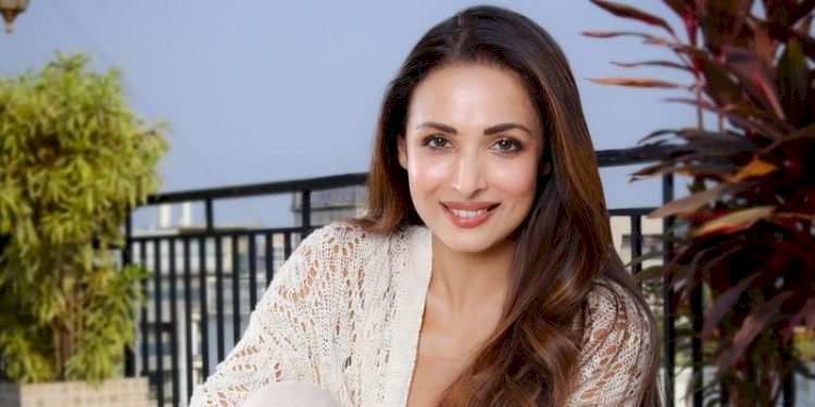 Bollywood Actor Malaika Arora car accident, admitted to Mumbai hospital