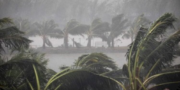 Kerala Heavy Rainfall: IMD issued alert for 12 districts