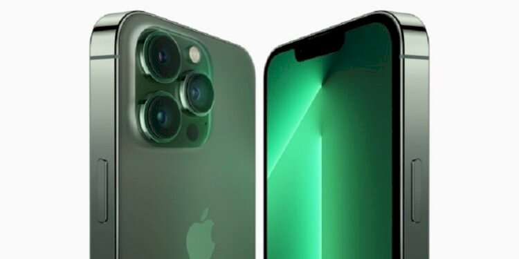 iPhone 13 big offer, get Apple smartphone in just Rs 2,341 without exchange